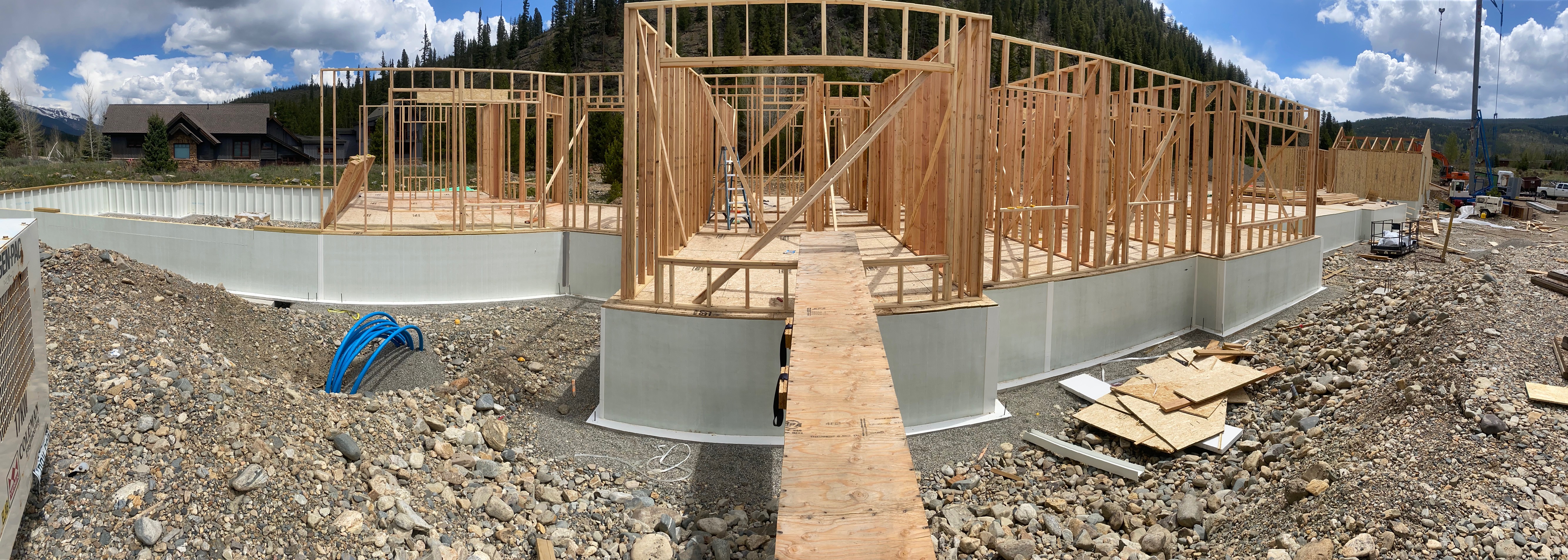 Reducing embodied carbon and curbing installation time to five days, Thrive used an innovative fiberglass foundation system instead of concrete. Photo courtesy of Thrive Home Builders.